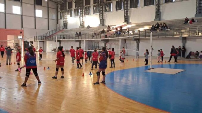 Con juegos, deporte y recreación, los Centros de Educación Física cerraron las actividades de invierno en toda la provincia