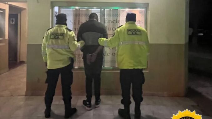 Detienen a hombre con pedido de captura por homicidio en control vial de San Jaime